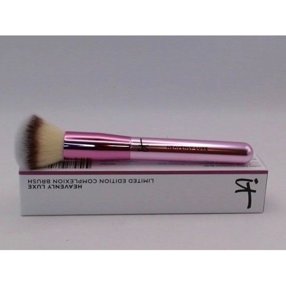 it Cosmetics - Heavenly Luxe, Foundation‎ Brush, Limited Edition, BNIB